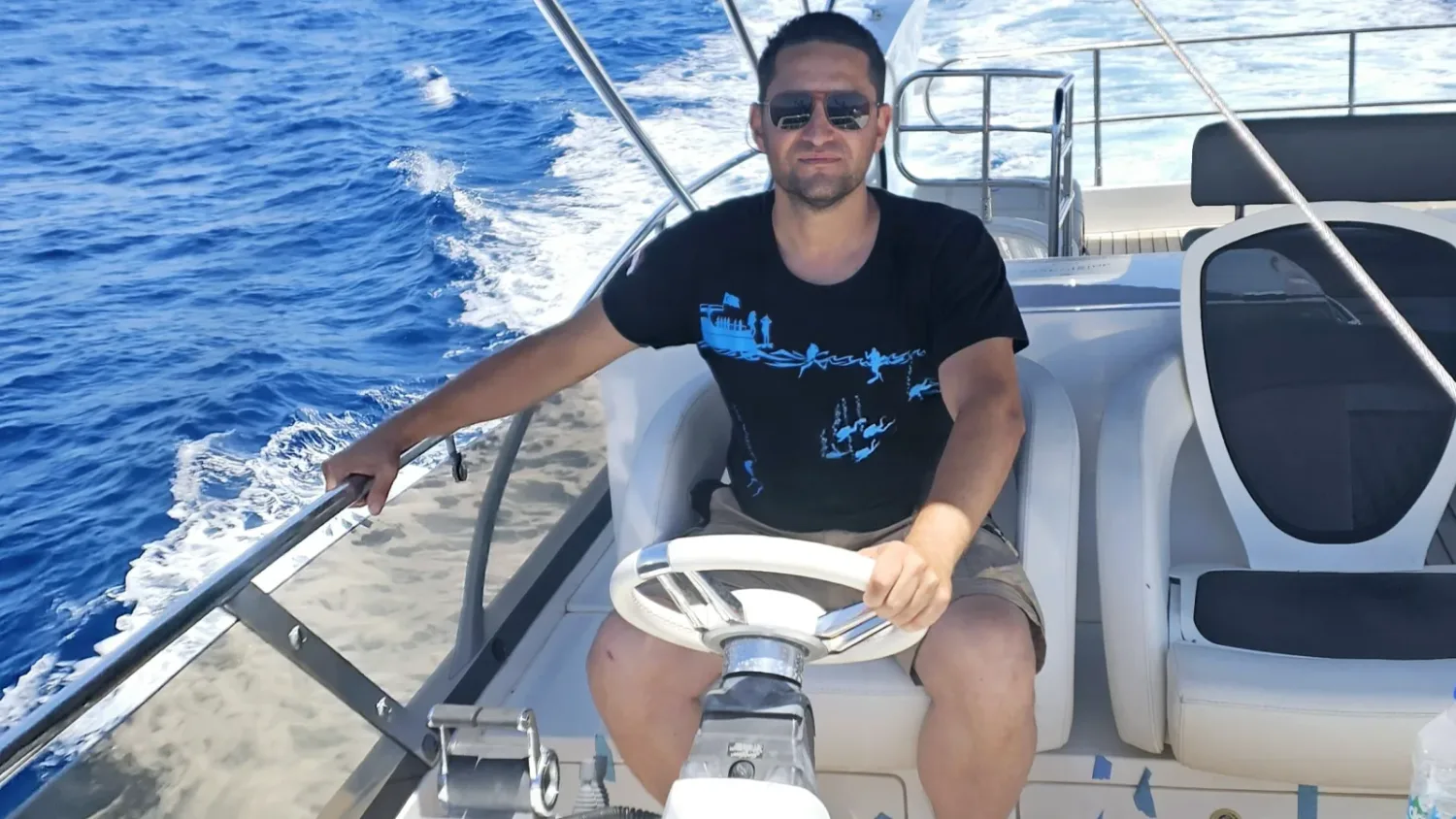 Deniz denemesinde dümende seyir